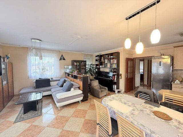 Eladó téglalakás, Budapesten, XVI. kerületben 134.9 M Ft