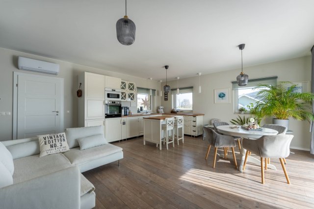 Eladó családi ház, Nadapon 174.9 M Ft, 3 szobás