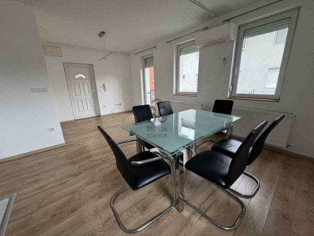 Kiadó téglalakás, albérlet, Érden 280 E Ft / hó, 3 szobás