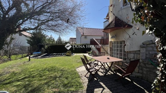 Eladó családi ház, Balatonfüreden 229 M Ft, 6 szobás