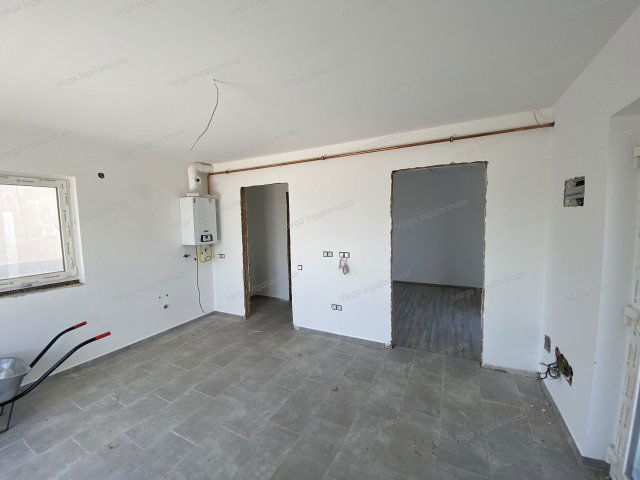 Eladó téglalakás, Sopronban 36 M Ft, 2 szobás