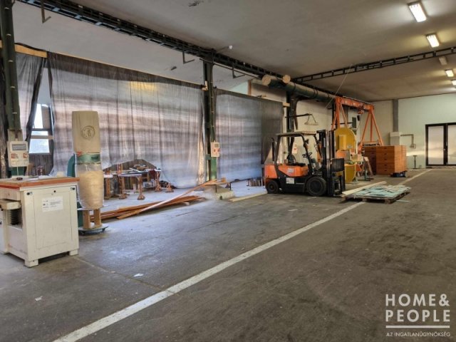 Eladó ipari ingatlan, Mélykúton 150 M Ft / költözzbe.hu