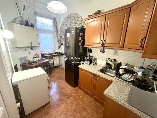 Eladó téglalakás, Budapesten, IX. kerületben 84 M Ft, 3 szobás