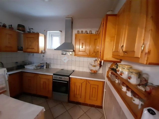 Eladó családi ház, Gödöllőn 120 M Ft, 5 szobás