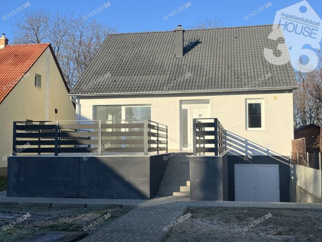 Eladó családi ház, Kecskeméten 110 M Ft, 5 szobás