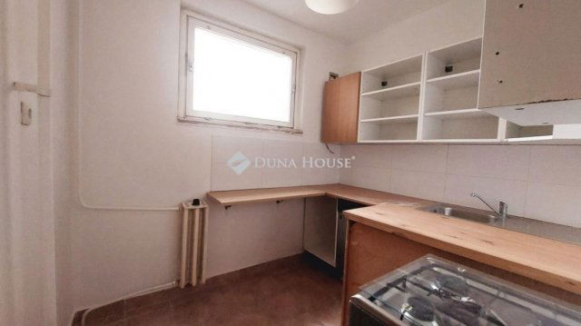 Eladó panellakás, Budapesten, XVIII. kerületben 62.9 M Ft