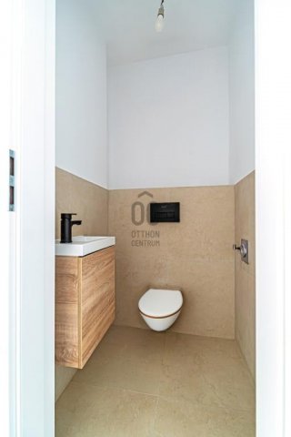 Eladó téglalakás, Budapesten, VII. kerületben 95.9 M Ft