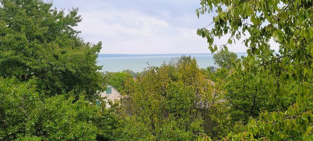 Eladó családi ház, Balatonalmádiban 59.9 M Ft, 4 szobás