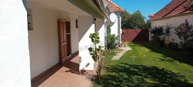 Eladó családi ház, Bakonyságon 44.9 M Ft, 3 szobás