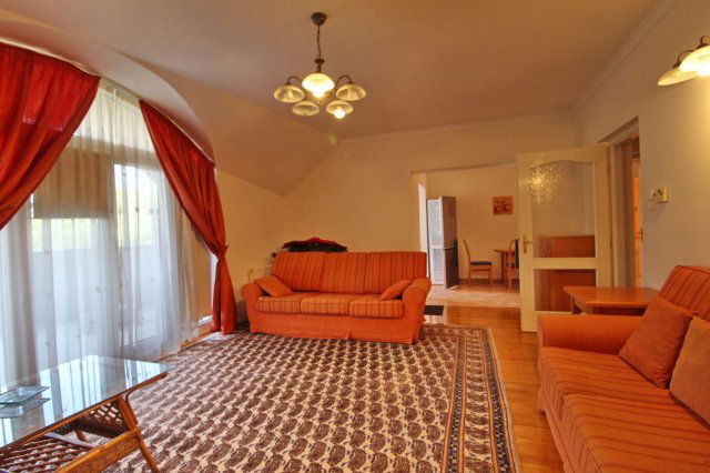 Kiadó téglalakás, albérlet, Debrecenben 450 E Ft / hó, 4 szobás