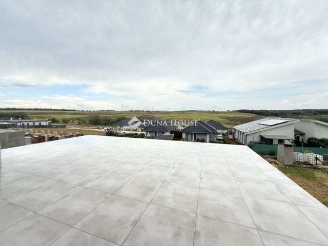 Eladó ikerház, Pécelen 137 M Ft, 5 szobás / költözzbe.hu