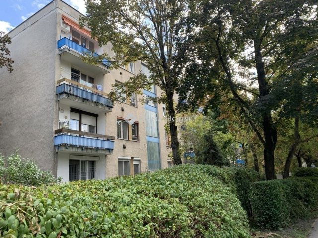 Eladó téglalakás, Budapesten, III. kerületben 82.9 M Ft