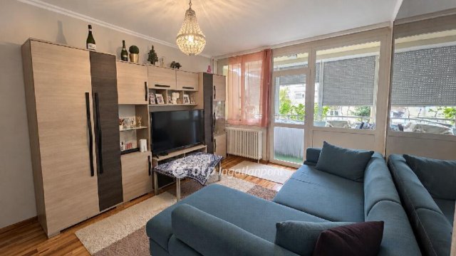 Eladó téglalakás, Egerben 43.5 M Ft, 2 szobás