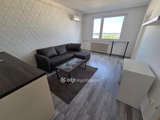 Eladó panellakás, Miskolcon 24.99 M Ft, 1+1 szobás