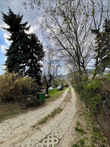 Eladó telek, Budapesten, III. kerületben 145 M Ft