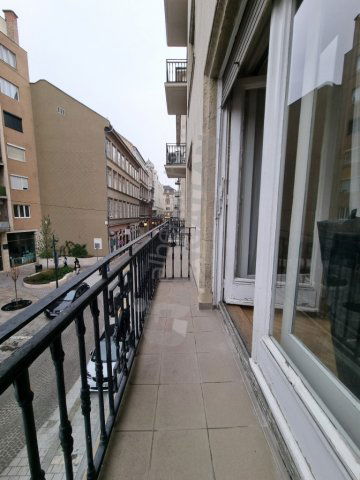 Kiadó téglalakás, albérlet, V. kerületben, Petőfi téren