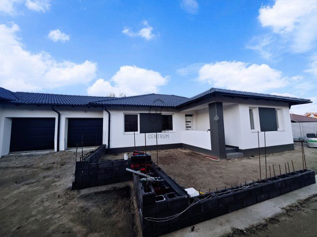 Eladó ikerház, Szigetszentmártonban 93 M Ft, 4 szobás