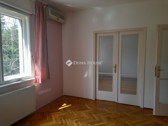 Eladó téglalakás, Budapesten, XII. kerületben, Lejtő úton