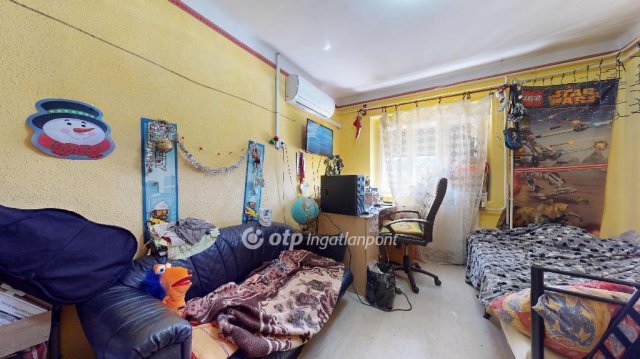 Eladó családi ház, Nyíregyházán 47.5 M Ft, 2+1 szobás