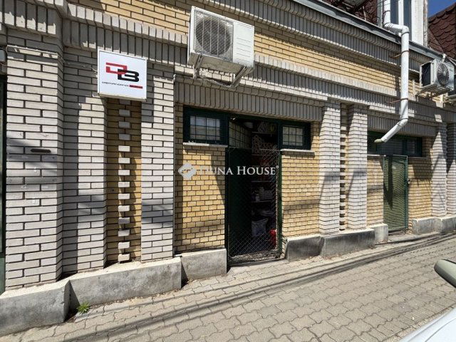 Eladó üzlethelyiség, Budapesten, XX. kerületben 12 M Ft