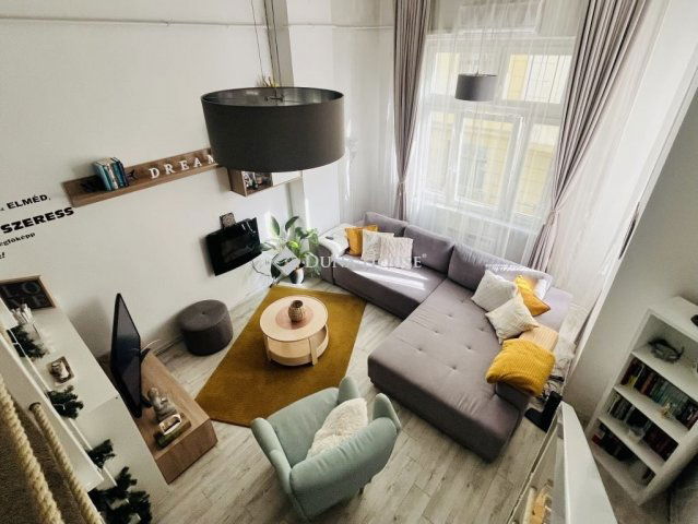 Eladó téglalakás, Budapesten, IX. kerületben 85.5 M Ft, 1 szobás