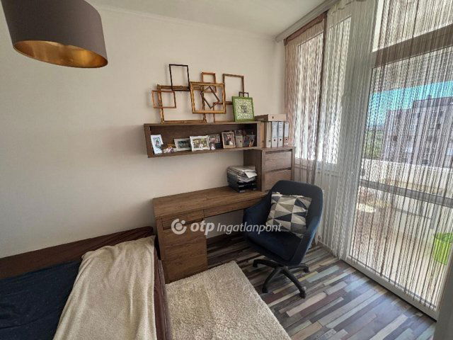 Eladó panellakás, Miskolcon 34.9 M Ft, 1+2 szobás