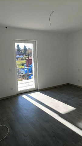 Eladó családi ház, Bényén 67 M Ft, 1+2 szobás