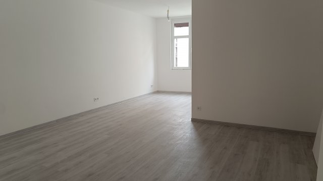 Eladó téglalakás, Budapesten, VI. kerületben, Rózsa utcában