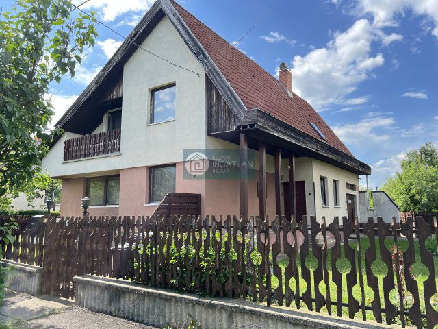 Eladó családi ház, Edelényben 37.9 M Ft, 7 szobás