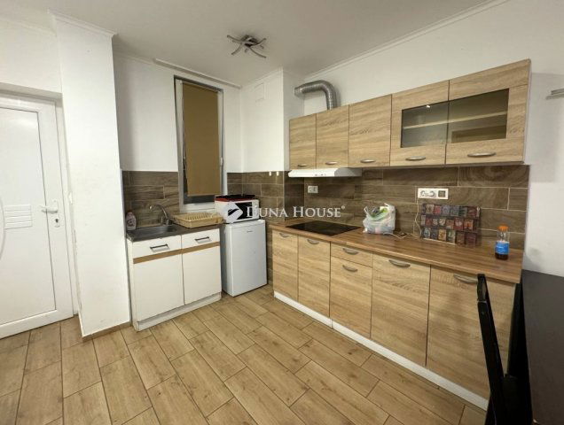 Eladó téglalakás, Budapesten, VIII. kerületben 80 M Ft