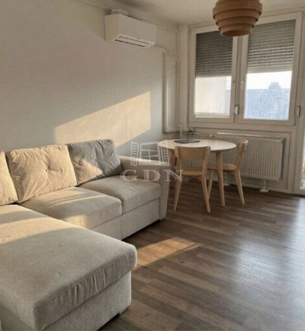 Eladó panellakás, Budapesten, III. kerületben 82 M Ft, 3 szobás