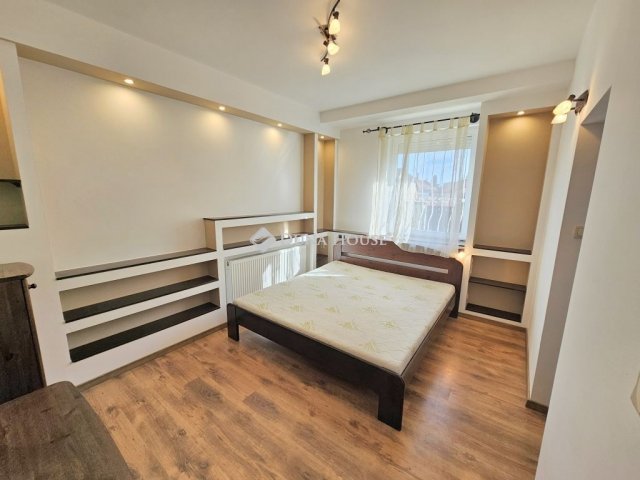Eladó családi ház, Üllőn 114.8 M Ft, 4 szobás