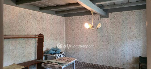 Eladó családi ház, Nyíracsádon 9.5 M Ft, 2+1 szobás