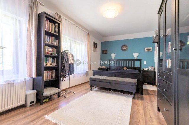 Eladó családi ház, Budapesten, XX. kerületben 219.99 M Ft