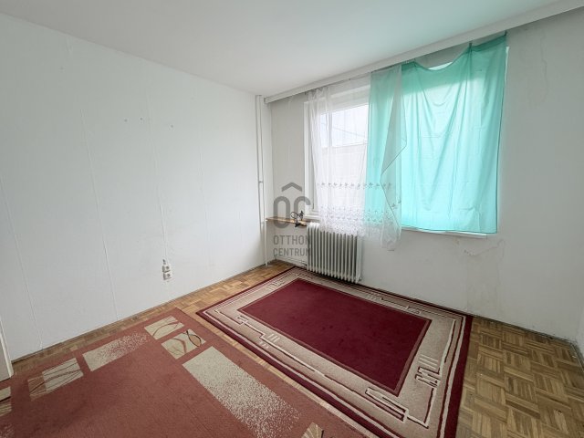 Eladó panellakás, Kazincbarcikán 19.9 M Ft, 2 szobás