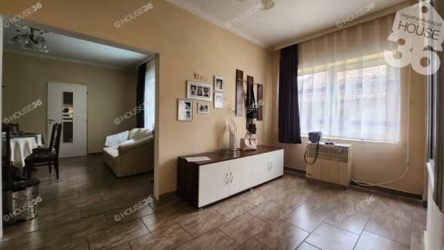 Eladó családi ház, Kecskeméten 32.8 M Ft, 2 szobás