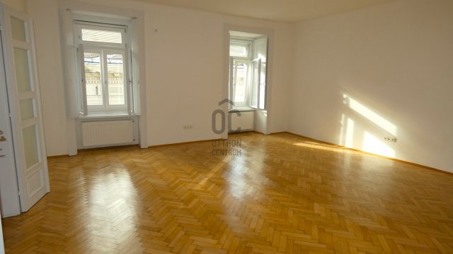 Eladó téglalakás, Budapesten, V. kerületben 299 M Ft, 4 szobás