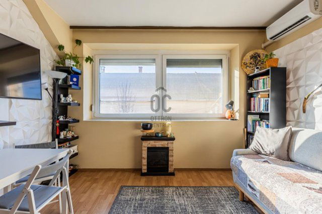 Eladó téglalakás, Budapesten, XV. kerületben 45 M Ft, 1 szobás