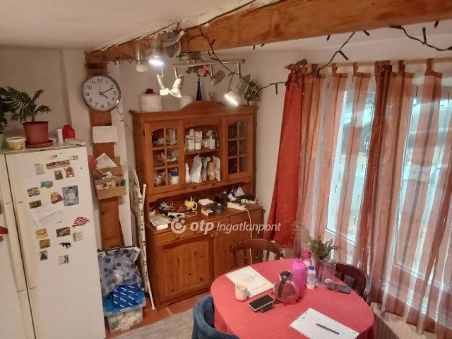 Eladó családi ház, Érden 67.9 M Ft, 4 szobás