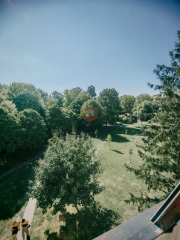 Eladó panellakás, Szentlőrincen 33.9 M Ft, 2+1 szobás