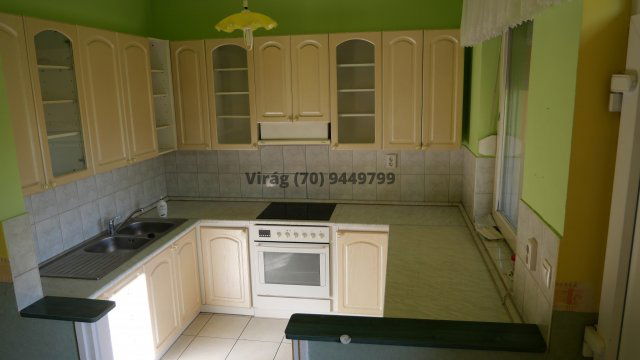 Eladó családi ház, Debrecenben 95 M Ft, 5 szobás