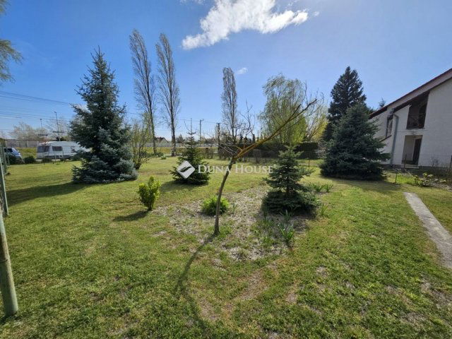 Eladó nyaraló, Zamárdiban 149.9 M Ft, 3 szobás