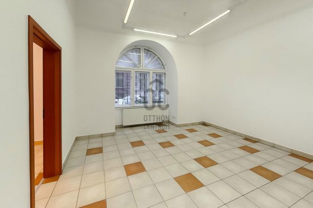 Eladó ipari ingatlan, Budapesten, V. kerületben 339 M Ft, 9 szobás
