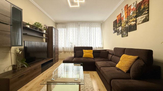 Kiadó téglalakás, albérlet, Debrecenben 220 E Ft / hó, 3 szobás