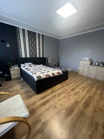 Eladó panellakás, Veszprémben 44.2 M Ft, 1+1 szobás