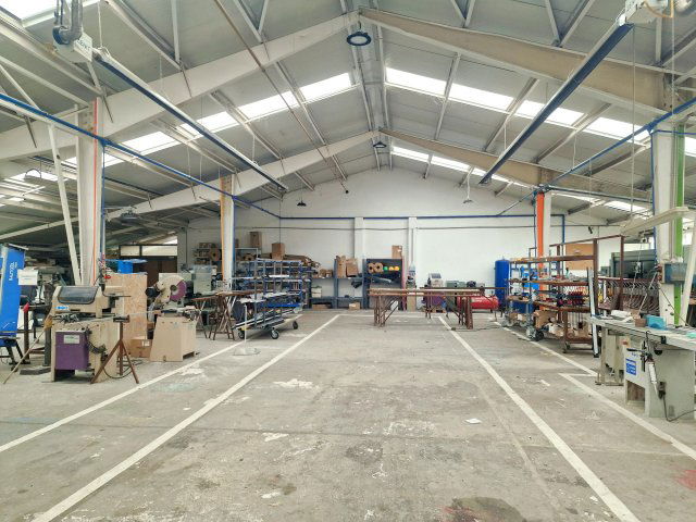 Eladó ipari ingatlan, Budapesten, IX. kerületben 450 M Ft