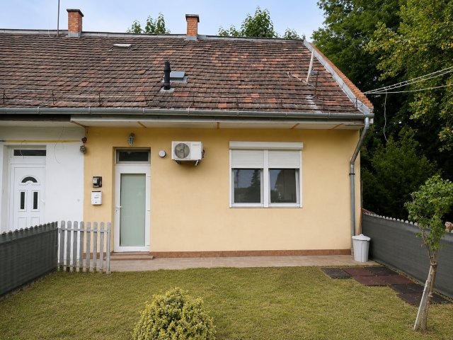 Eladó téglalakás, Budapesten, XV. kerületben 47.9 M Ft, 1 szobás