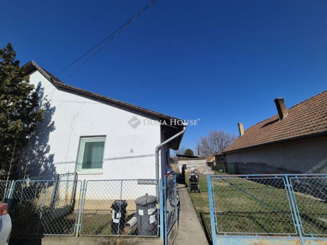 Eladó családi ház, Siófokon 51 M Ft, 4 szobás