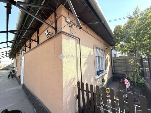 Eladó családi ház, Budapesten, XX. kerületben 74.9 M Ft