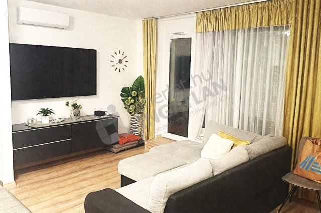 Kiadó téglalakás, albérlet, XI. kerületben, Fehérvári úton